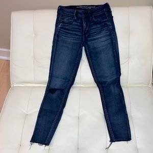 American Eagle Outfitters Super Super Stretch Skinny Jeans Darkwash.